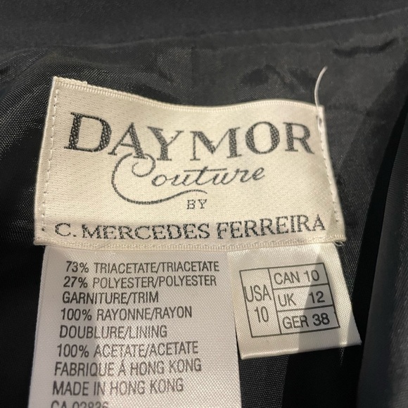 Beautiful formal top with white sequined appliqués - Picture 6 of 6